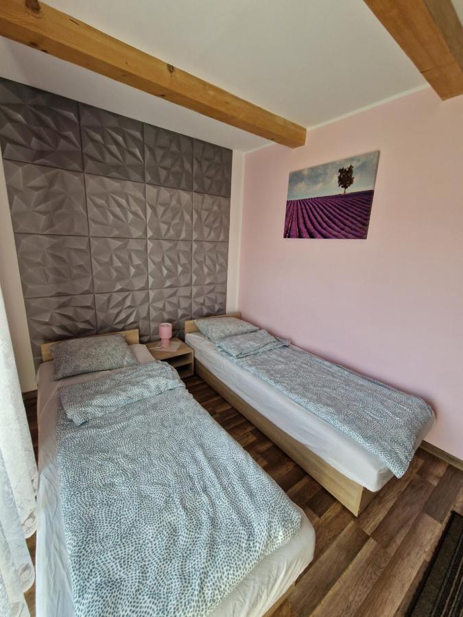 Hotel Stara Kuznia Radkow Exteriér fotografie