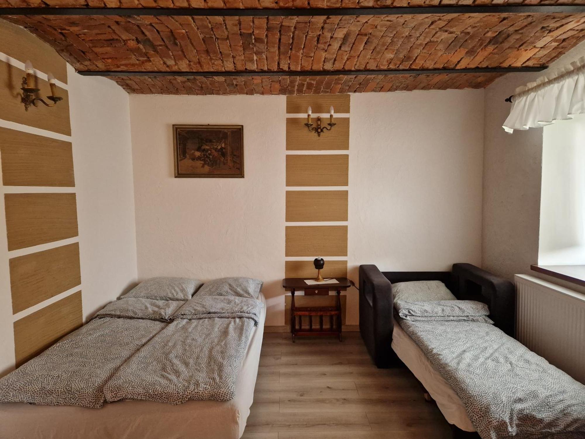 Hotel Stara Kuznia Radkow Exteriér fotografie