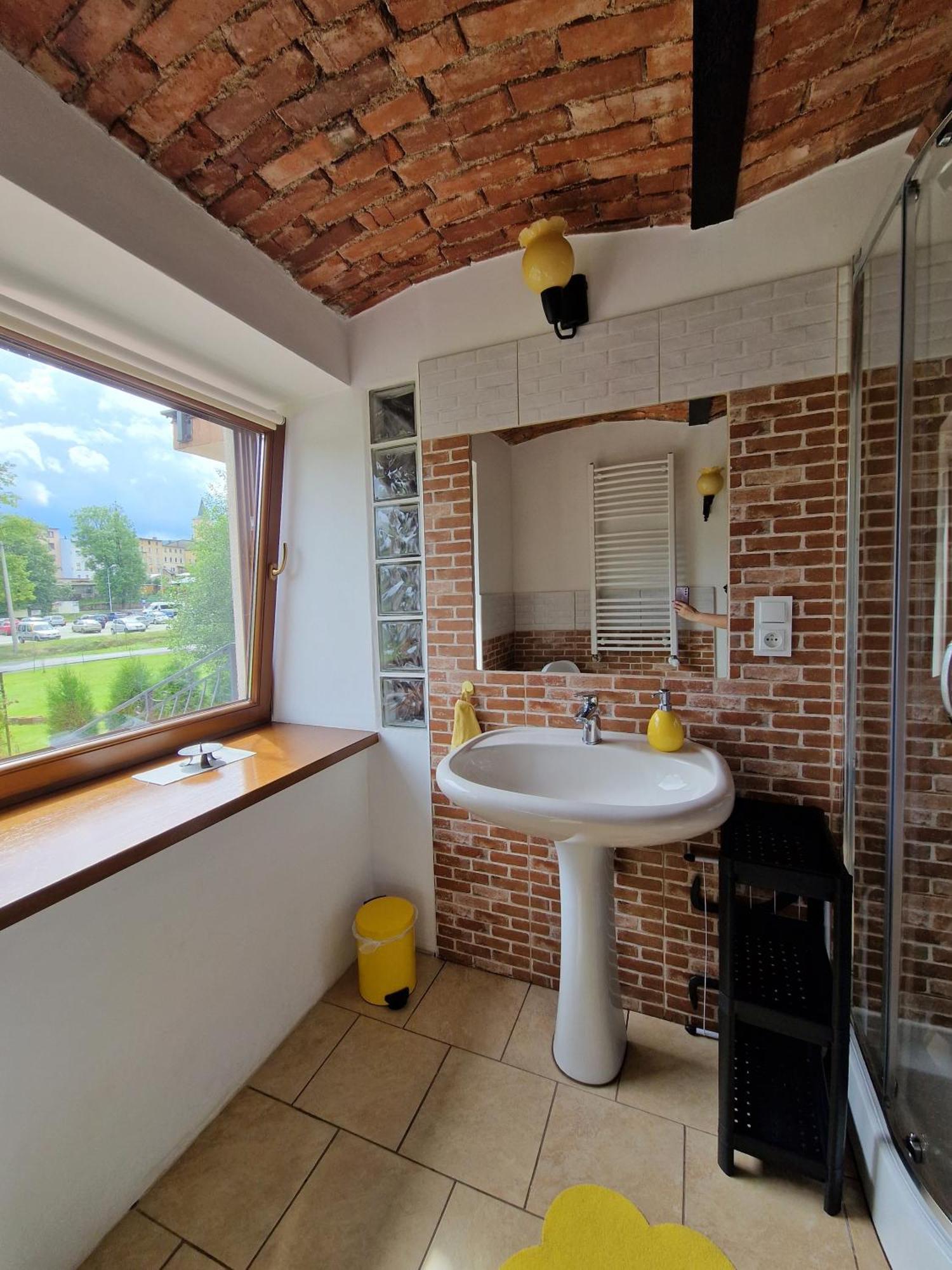 Hotel Stara Kuznia Radkow Exteriér fotografie